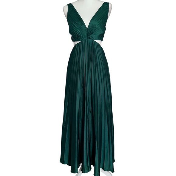 Elegant emerald green Abercrombie and Fitch Giselle Cut Out Midi dress (rare!) - Picture 3 of 4